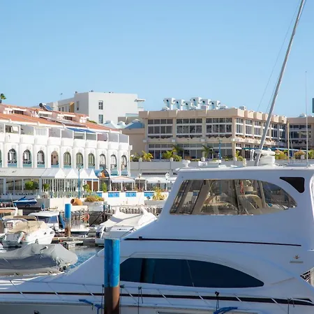 Marina Seafront 12 *