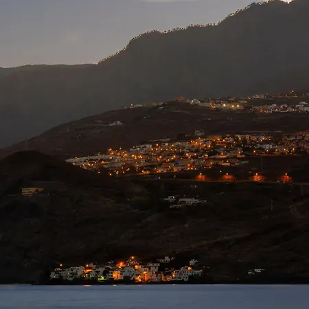 公寓 Marina Seafront 12 Radazul