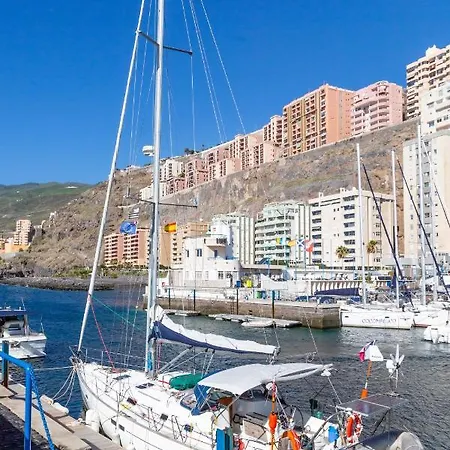 公寓 Marina Seafront 12 Radazul