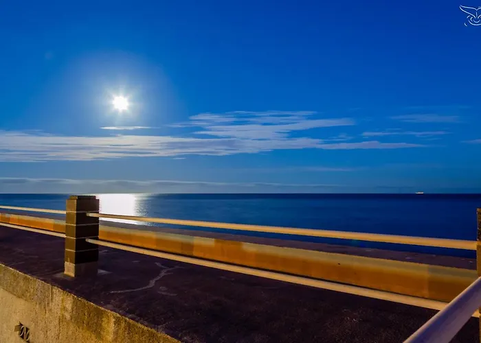 Marina Seafront 12 Appartamento Radazul