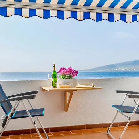 Marina Seafront 12 * Радазул